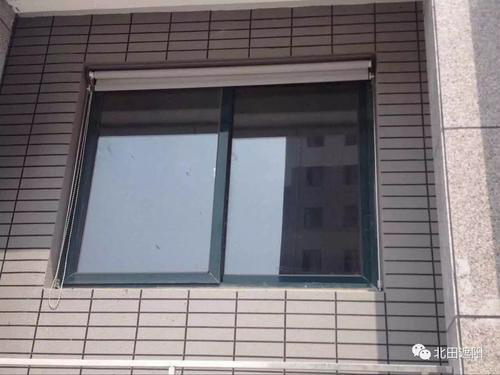 导杆式织物外遮阳