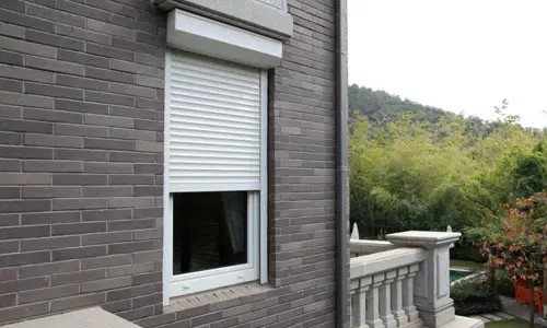 铝合金卷帘窗